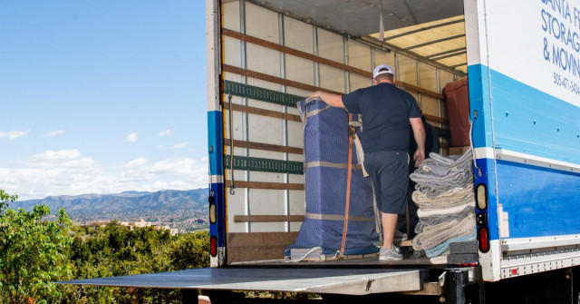 Santa Fe Storage & Moving