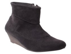 Buy Boots for Womens Online India at Shoppyzip